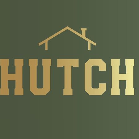 レミントンスパー Fantastic 2-Bed House With Parking - Hosted By Hutch Lifestyleヴィラ エクステリア 写真
